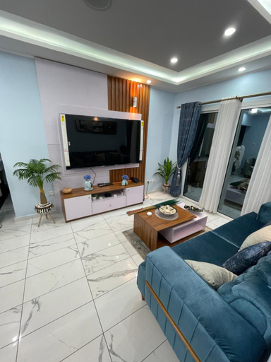 Others 3, Residence Therese La Grace, Wouri