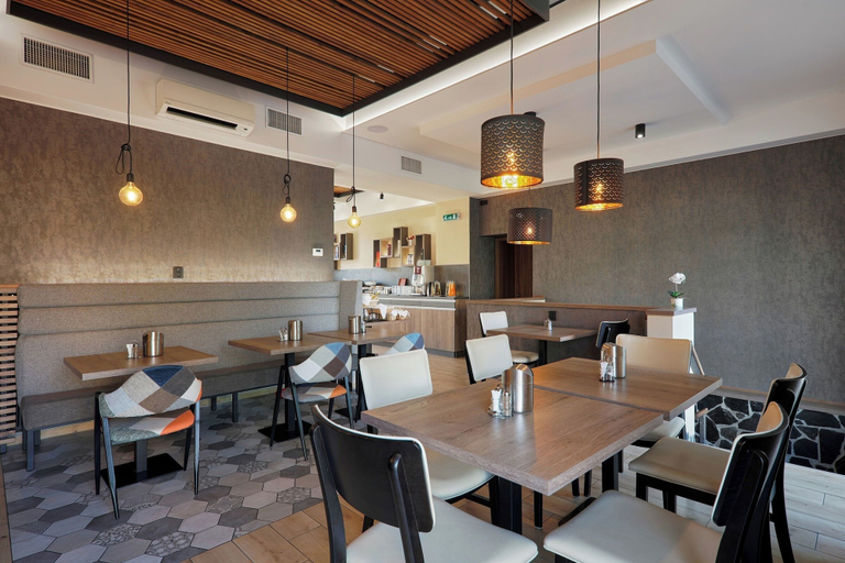 Food & Drinks 5, Hotel Nikolas, Ostrava