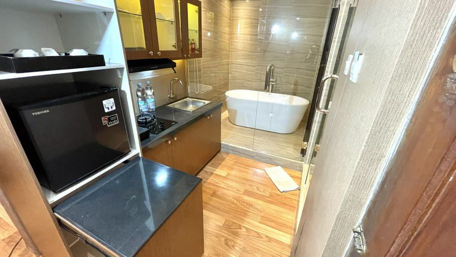 Bathroom 19