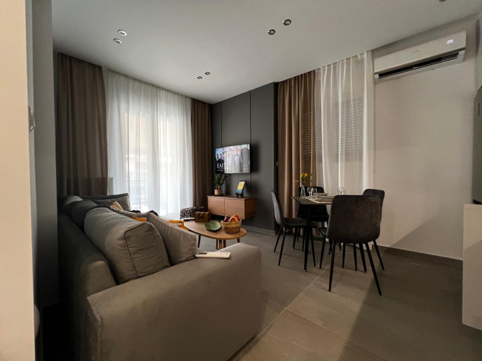Others 5, Oasis in Thessaloniki with 500 Mbps Internet, Central Macedonia