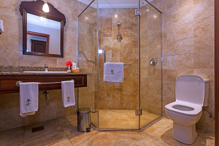 Bathroom 3, THE MIDLAND HOTEL, Nakuru Town East