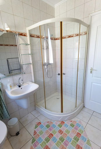 Others 4, Enci Apartman, Hajdúszoboszló