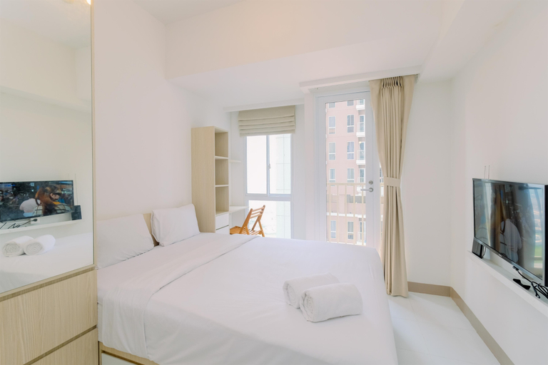 Good Deal and Restful Studio Tokyo Riverside PIK 2 Apartment By Travelio, Tangerang
