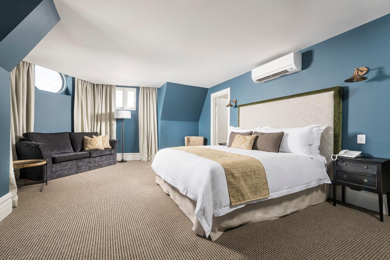Bedroom 10