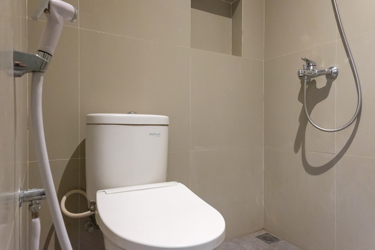Bathroom 11