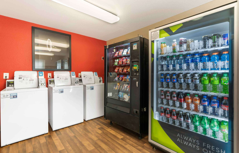 Food & Drinks 5, Extended Stay America - Sacramento - South Natomas, Sacramento