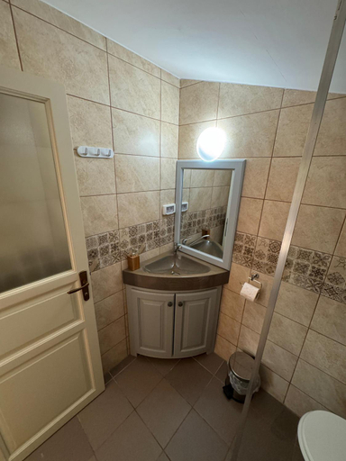 Bathroom 3, Casa de vacanta TARA, Eselnita
