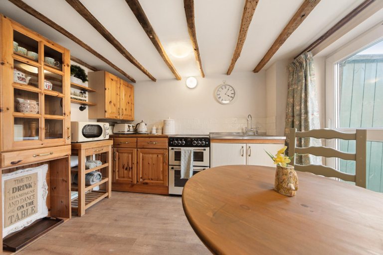 Others 5, Cottage On The Common, Worcestershire