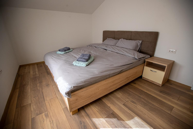Others 4, Apartments Ana Mari