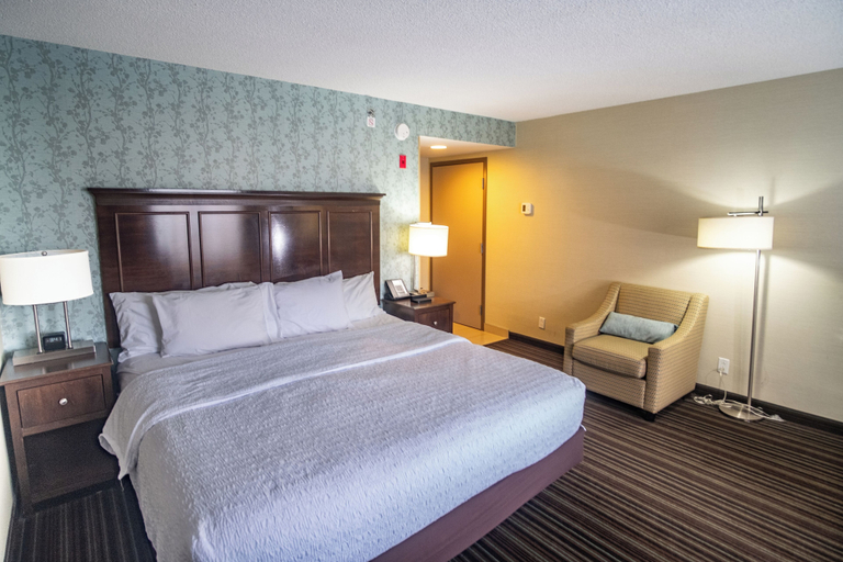 Bedroom 3, Hampton Inn & Suites by Hilton St. John's Airport, Division No. 1