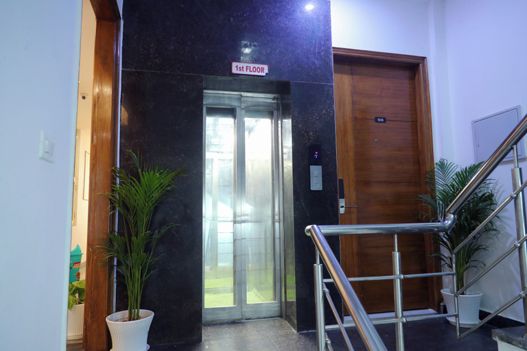 Exterior & Views 2, Hotel Mavens House, Gurgaon
