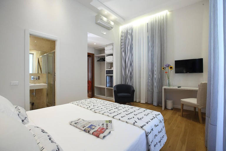 Bedroom 3, Sofia's Suites Guesthouse, Rome