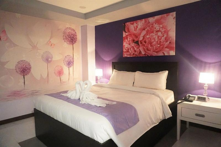Bedroom 2, AMORE HOTEL - DELUXE (PWD), Muntinlupa