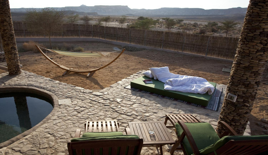 Garden 3, Arava Land