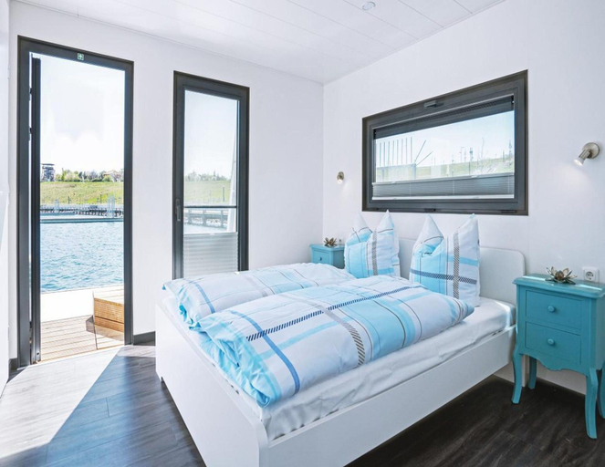 Bedroom 3, Hausboot Junior am Geiseltalsee, Braunsbreda, Saalekreis