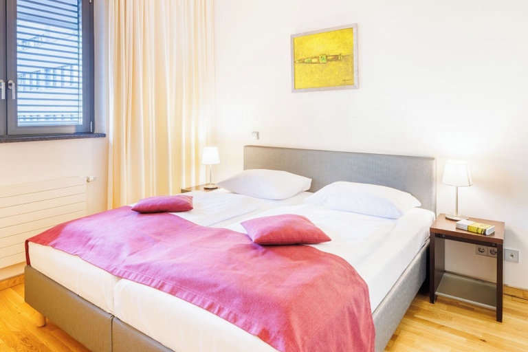 Bedroom 4, Hapimag Berlin Gendarmenmarkt, Berlin
