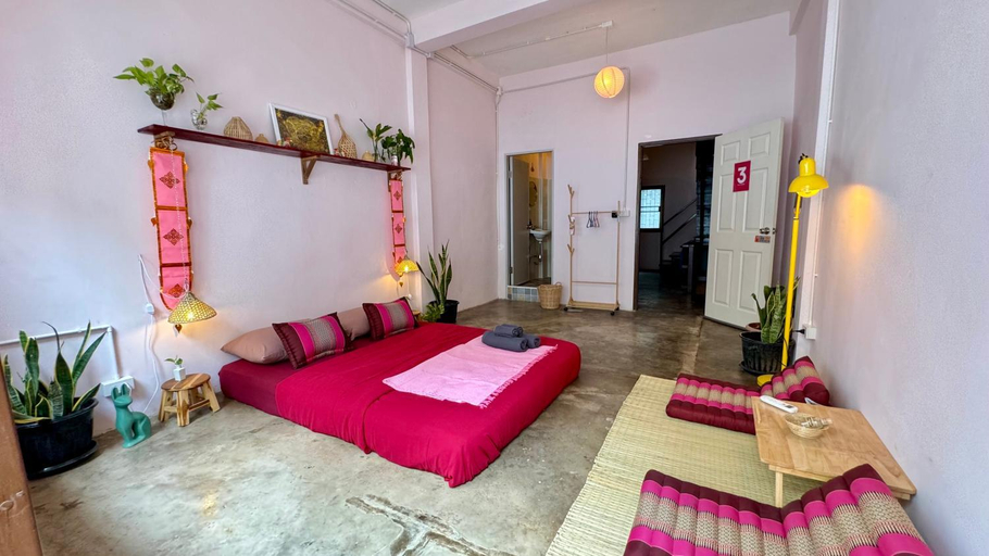 Bedroom 2, Baan YentaFo - Pink House 3rd floor