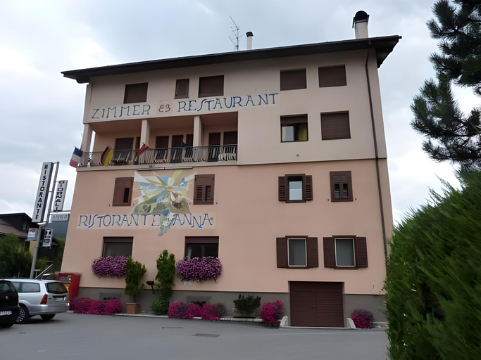 Others 2, B&B Leonardi, Trento