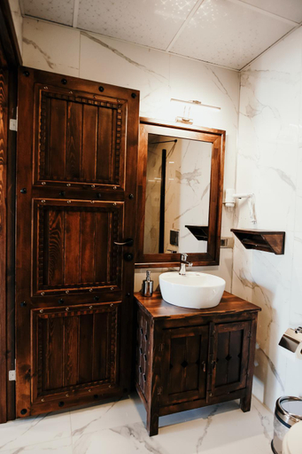 Bathroom 4, Minessa Konagı, Kızıltepe