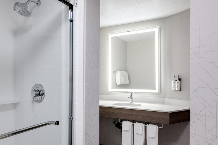 Bathroom 4
