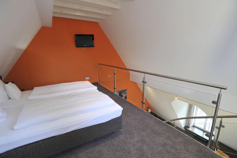 Bedroom 4, Gästehaus Maximilian, Speyer