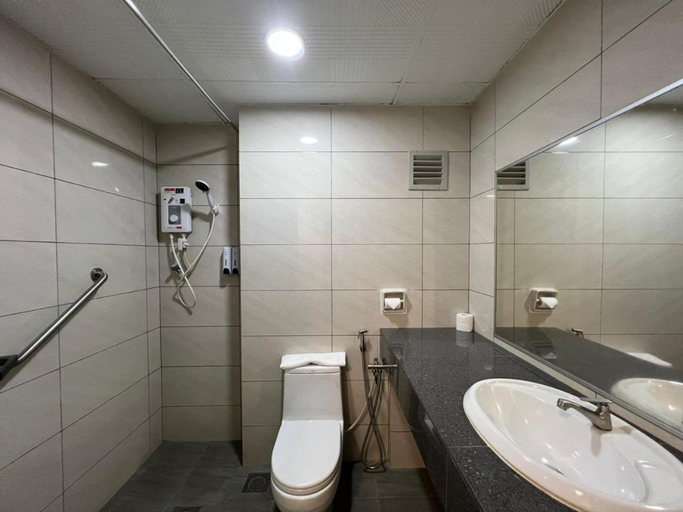 Others 5, Remington Hotel Sdn Bhd, Muar
