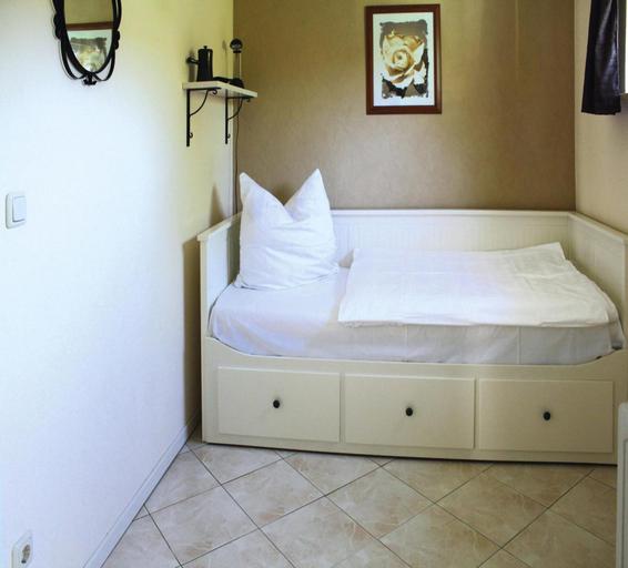 Bedroom 2, Doppelhaushaelfte, Twietfort, Ludwigslust-Parchim