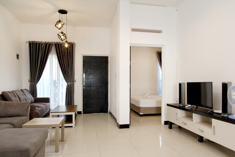 Others 5, Villa Normandie, Cimahi
