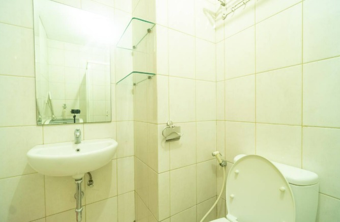 Bathroom 5, Studio in Central Jakarta, SCBD, Thamrin Executive, Central Jakarta