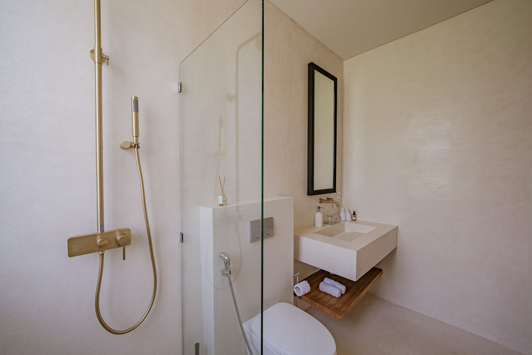 Bathroom 4, Villa Good Juju Uluwatu, Badung