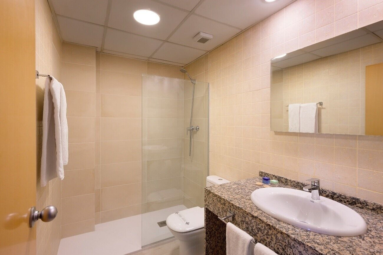 Bathroom 4, SG Costa BCN Apartments, Barcelona