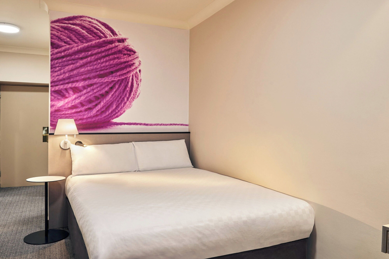 Bedroom 4, Exeter Rougemont hotel by Sunday, Devon