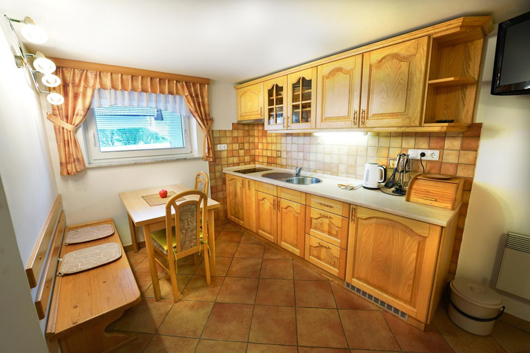 Others 5, Apartments Pr' Pavleto, Bohinj