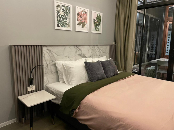 Bedroom 9