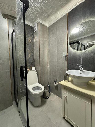 Bathroom 5, Aldem Hotel, Fatih