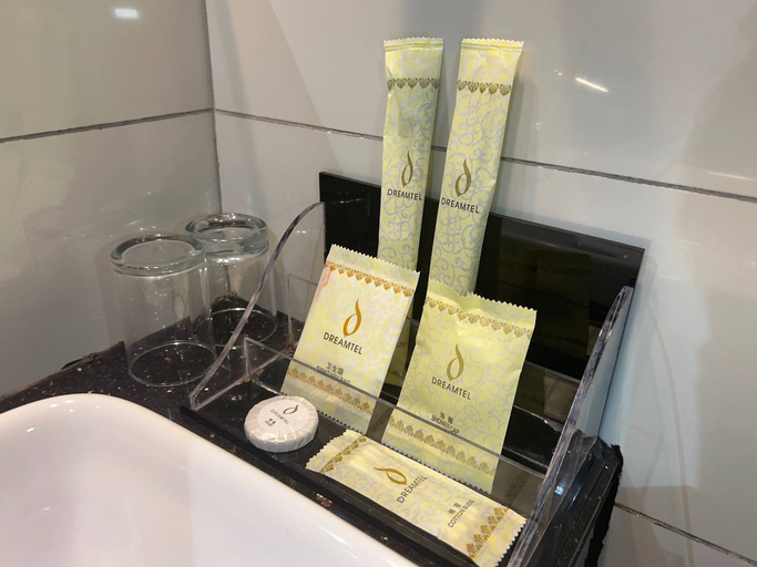 Amenities 8