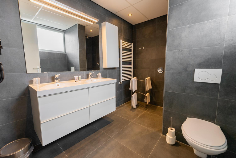 Others 4, De Berkenhof Aparthotel, Ameland