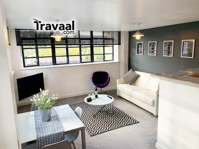Others 4, Travaal - 2 Bedroom - Duplex Apartment's, Hampshire