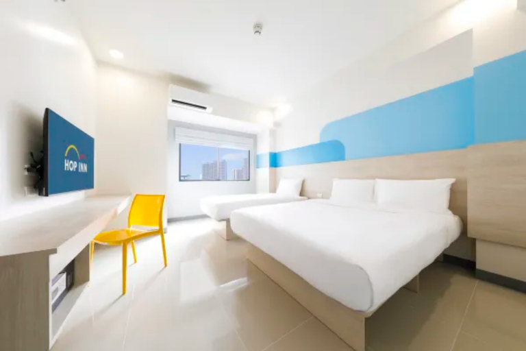 Bedroom 3, Hop Inn North EDSA Quezon City, Quezon City