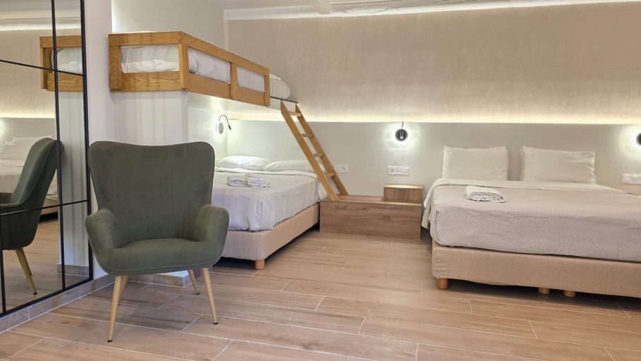 Bedroom 5, Bacchus, West Greece