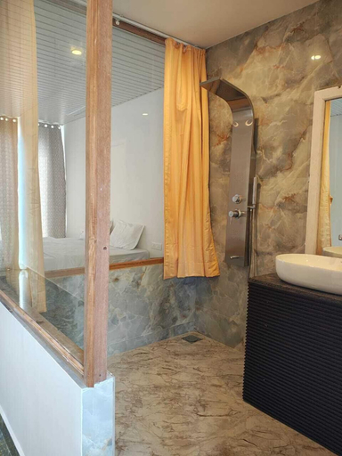 Bathroom 4, Vivaans Beach Resort, South Goa