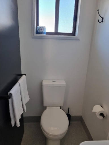 Bathroom 3, Great Lake Hotel, Central Highlands