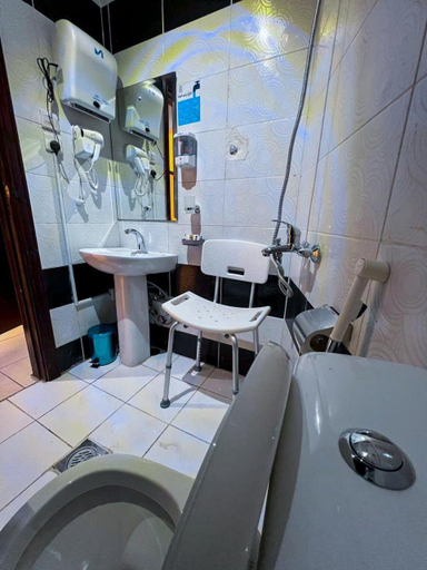 Bathroom, Hotel Kunuz Al Omr, Makkah
