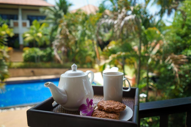 Food & Drinks 5, Maenam Hills, Ko Samui