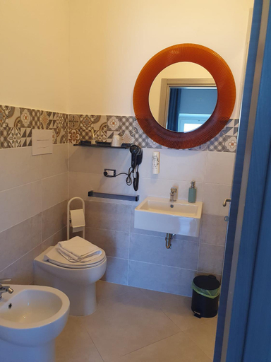 Bathroom 3, Affittacamere Nonna Ia, Salerno