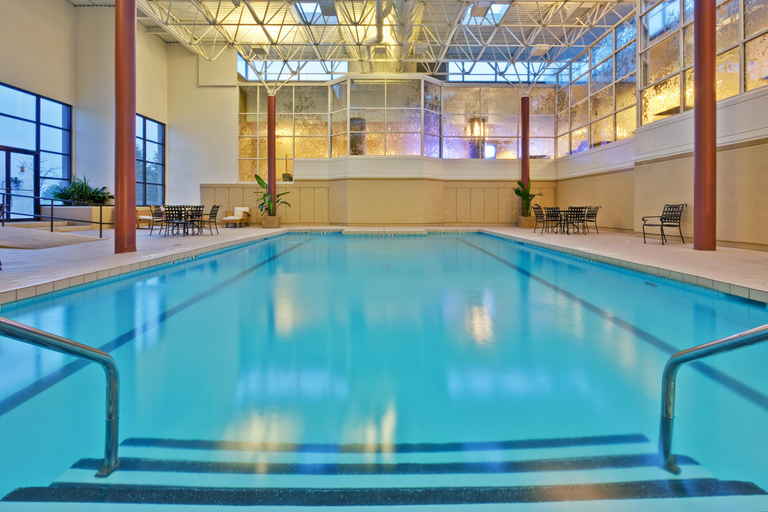 Sport & Beauty, Crowne Plaza Chicago Ohare Hotel & Conf Ctr, Cook