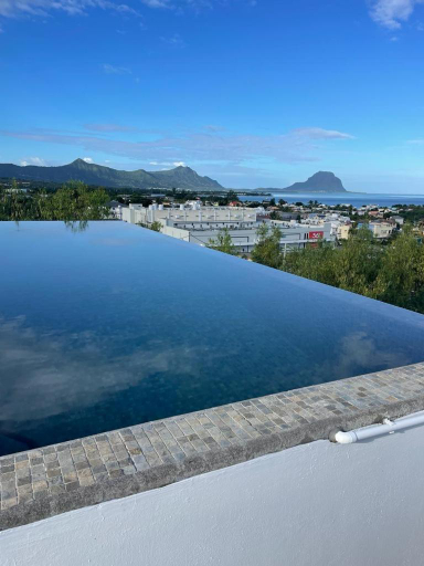 Others 2, One loft design rooftop pool, Black River