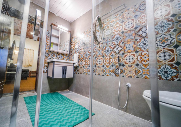 Bathroom 5, Lauriston Villa Ooty by VOYE HOMES, The Nilgiris