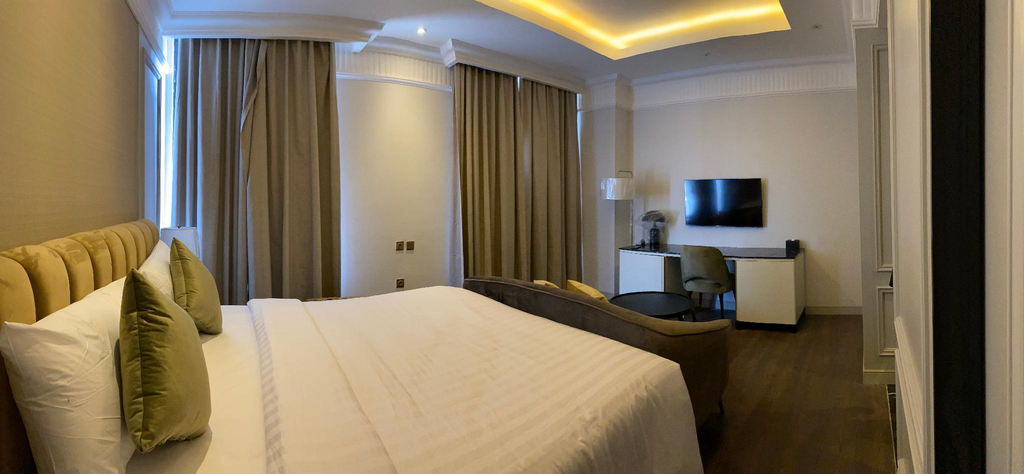 Bedroom 13