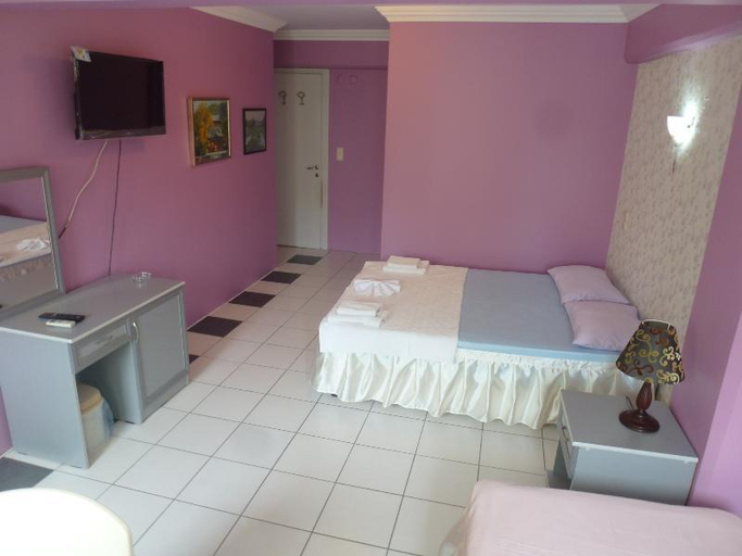 Bedroom 2, Hotel Europa, Marmara